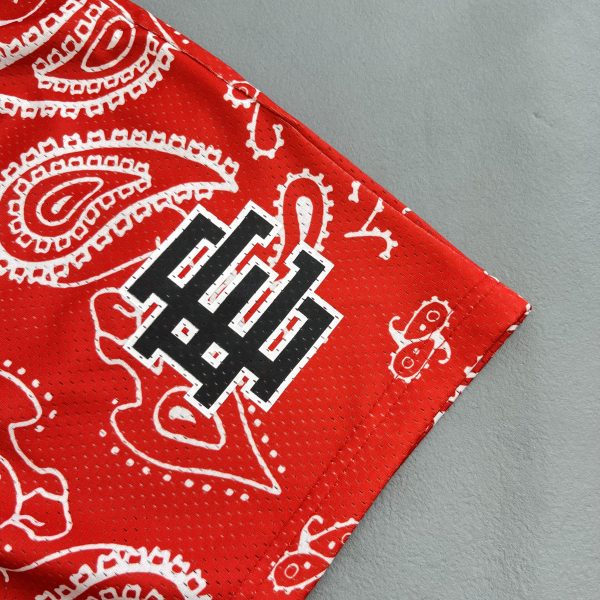EE Red Basic short